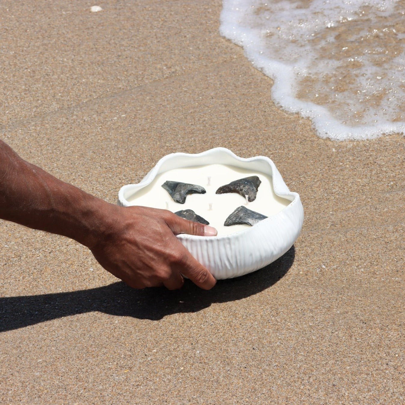 Maya_Bleu_shark_tooth_candle_beach_surf_candleIMG_5IMG_5265